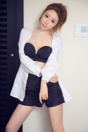97偷拍在线视频_HD完整视频观看