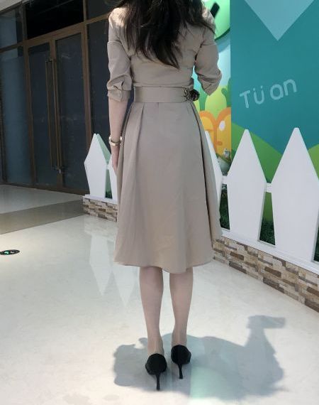 美女被两个黑鬼前后夹击_HD高清免费观看
